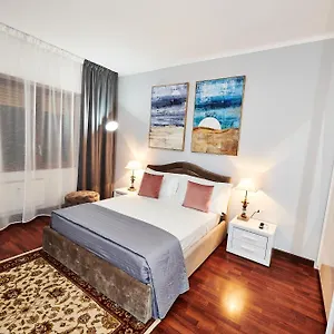 Vatican Luxury - Parking In Private Garage - Meospiti Luxury Apartment