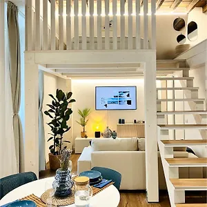 Tarra Luxury , Milan Italy
